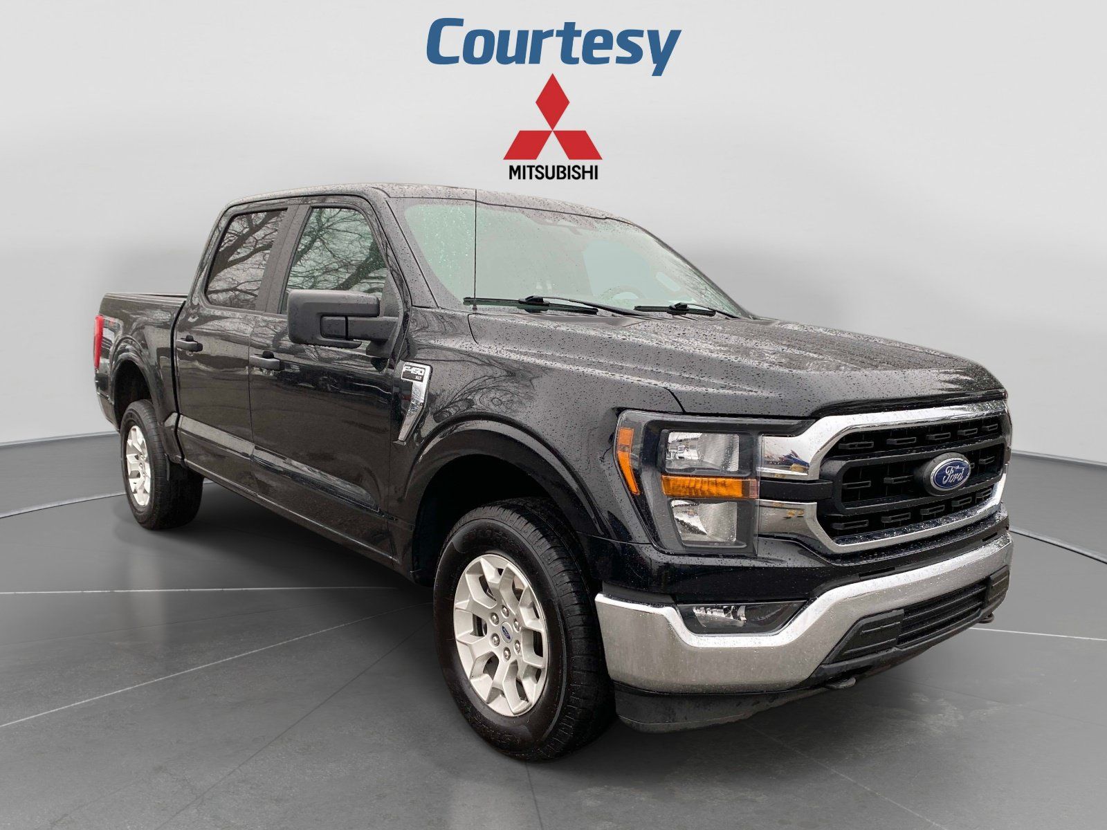 Used 2023 Ford F150 XLT AWD/4WD image 9