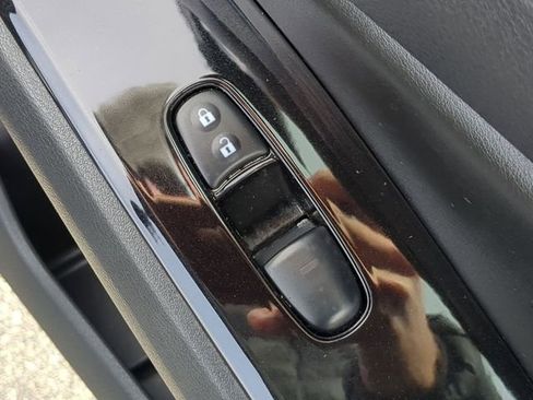 Used 2023 Nissan Altima 2.5 SV image 42