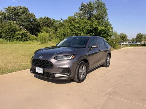Used 2026 Honda HR-V LX image 2