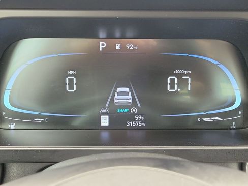 Used 2024 Hyundai Elantra SE image 20