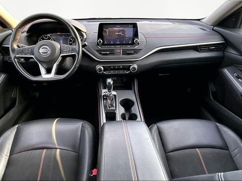 Used 2022 Nissan Altima 2.5 SR image 7