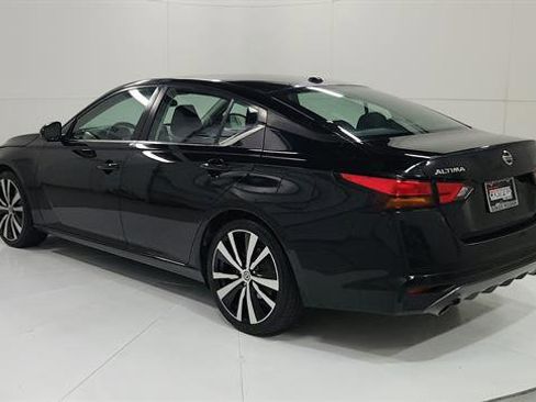 Used 2021 Nissan Altima 2.5 SR image 5