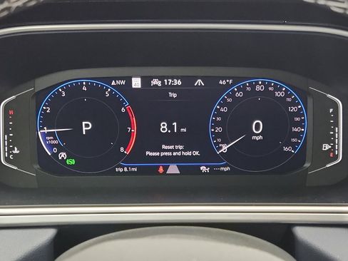 New 2026 Volkswagen Taos SEL image 14