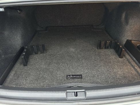 Used 2014 Volkswagen Passat TDI SE image 22