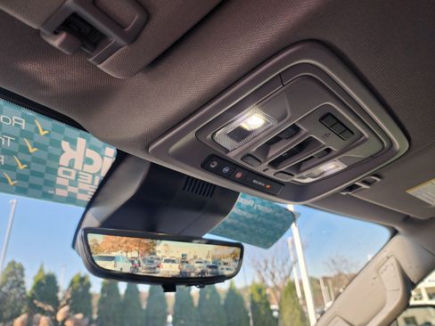 Used 2024 Chevrolet Silverado 2500 LTZ w/ LTZ Premium Package image 37