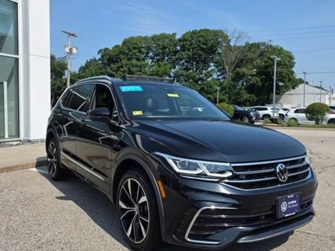 Certified 2023 Volkswagen Tiguan SEL R-Line AWD/4WD image 3