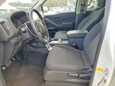 Used 2025 Nissan Frontier S image 7