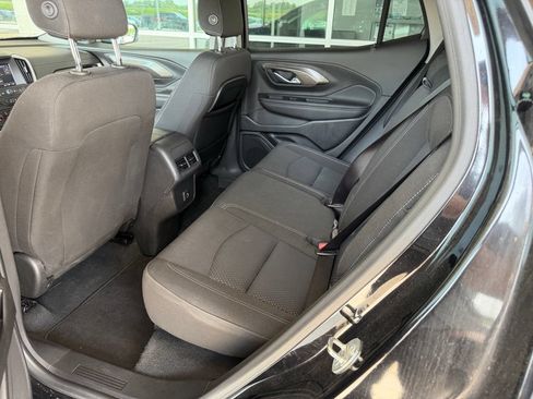 Used 2024 GMC Terrain SLE w/ Driver Convenience Package FWD image 20