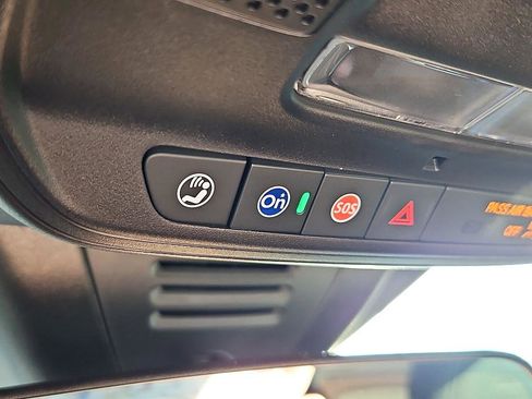 New 2026 Chevrolet Equinox EV RS image 19