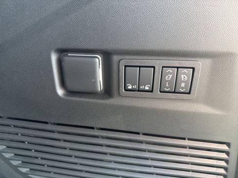 New 2026 Chevrolet Tahoe High Country w/ Sun And Tow Package image 24