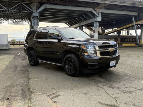 Used 2019 Chevrolet Tahoe LT image 15