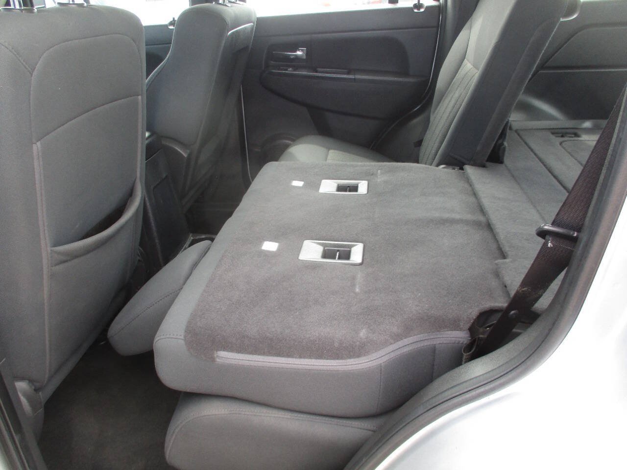 Used 2012 Jeep Liberty Sport AWD/4WD image 30