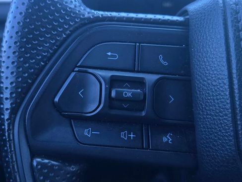 Used 2024 Toyota Tacoma SR5 AWD/4WD image 20