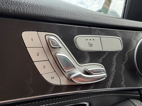 Used 2016 Mercedes-Benz C 300 Sedan image 14