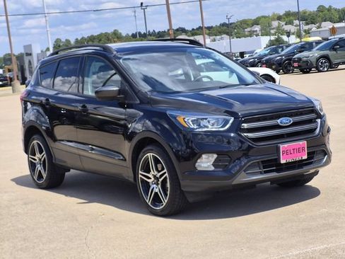 Used 2019 Ford Escape SEL FWD image 1