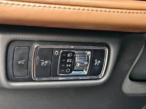 Used 2023 Lincoln Aviator Reserve w/ Elements Package Plus RWD image 22