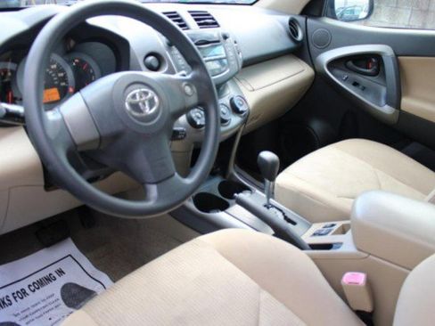 Used 2010 Toyota RAV4 2WD image 20