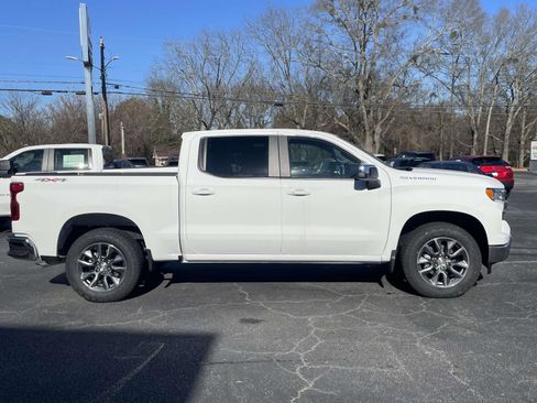 New 2026 Chevrolet Silverado 1500 LT image 2