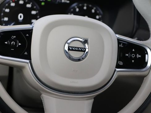 Used 2017 Volvo V90 T6 Cross Country AWD/4WD image 38