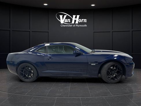 Used 2011 Chevrolet Camaro SS w/ RS Package RWD image 2