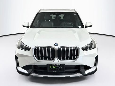 Used 2025 BMW X1 xDrive28i AWD/4WD image 2