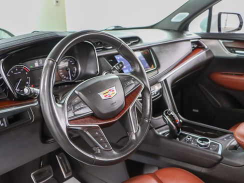 Used 2023 Cadillac XT5 Sportv image 24