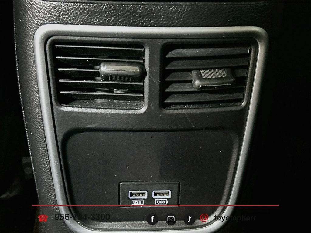 Used 2023 Chrysler 300 Touring w/ Sport Appearance Package RWD image 22
