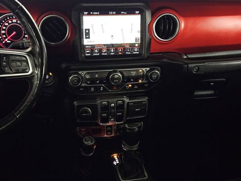 Used 2020 Jeep Gladiator Rubicon image 10