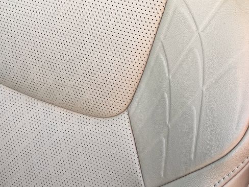 Used 2024 Lexus RX 350 w/ Convenience Package image 25