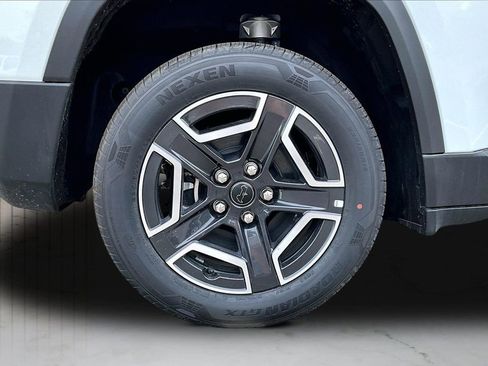 New 2026 Jeep Cherokee Limited AWD/4WD image 34