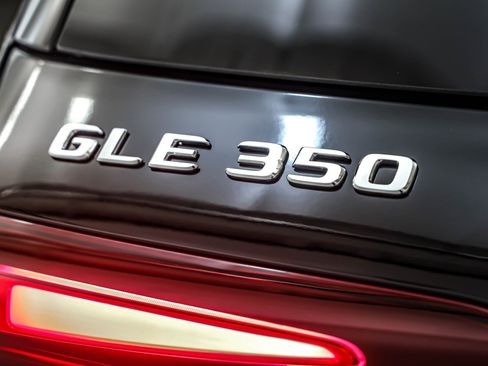 Certified 2025 Mercedes-Benz GLE 350 4MATIC image 10