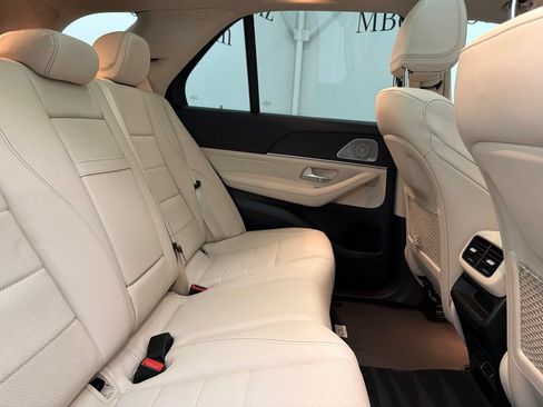 Used 2024 Mercedes-Benz GLE 350 4MATIC image 27