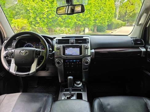 Used 2018 Toyota 4Runner Limited AWD/4WD image 16