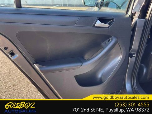 Used 2014 Volkswagen Jetta SE FWD image 10