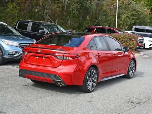 Used 2021 Toyota Corolla XSE image 4