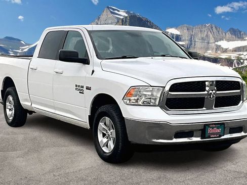 Used 2020 RAM 1500 Classic SLT AWD/4WD image 12