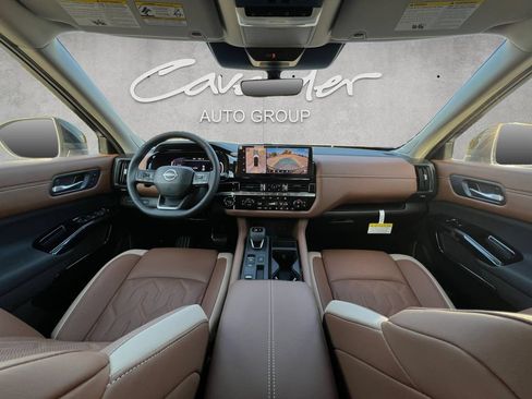New 2026 Nissan Pathfinder Platinum FWD image 21