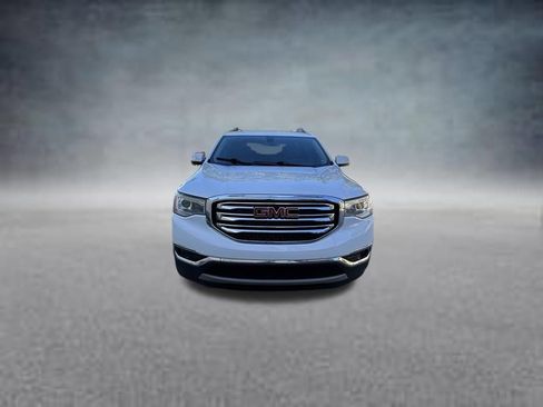 Used 2019 GMC Acadia SLT FWD image 2