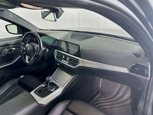 Used 2021 BMW 330i xDrive 330i xDrive image 32