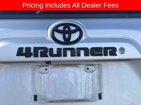 Used 2016 Toyota 4Runner SR5 Premium RWD image 7