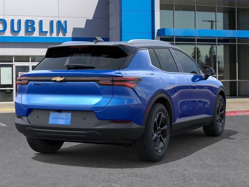 New 2026 Chevrolet Equinox EV LT image 5