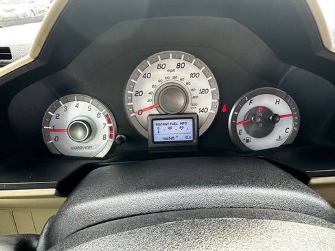 Used 2013 Honda Pilot Touring image 18
