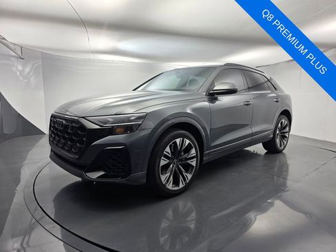 Used 2025 Audi Q8 Premium Plus w/ Premium Plus Package image 8