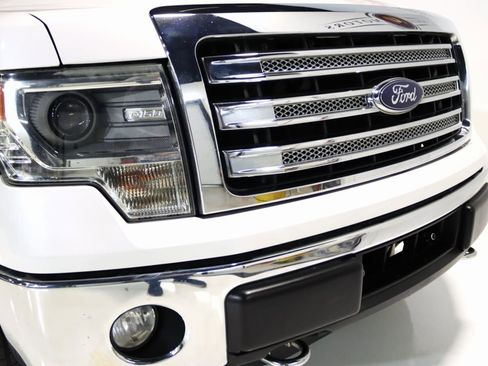 Used 2014 Ford F150 Lariat w/ Equipment Group 502A Luxury image 26