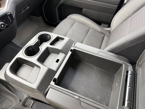 Certified 2026 Chevrolet Silverado 1500 LT AWD/4WD image 24
