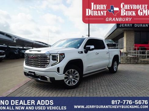 Used 2024 GMC Sierra 1500 Denali w/ Technology Package AWD/4WD image 4