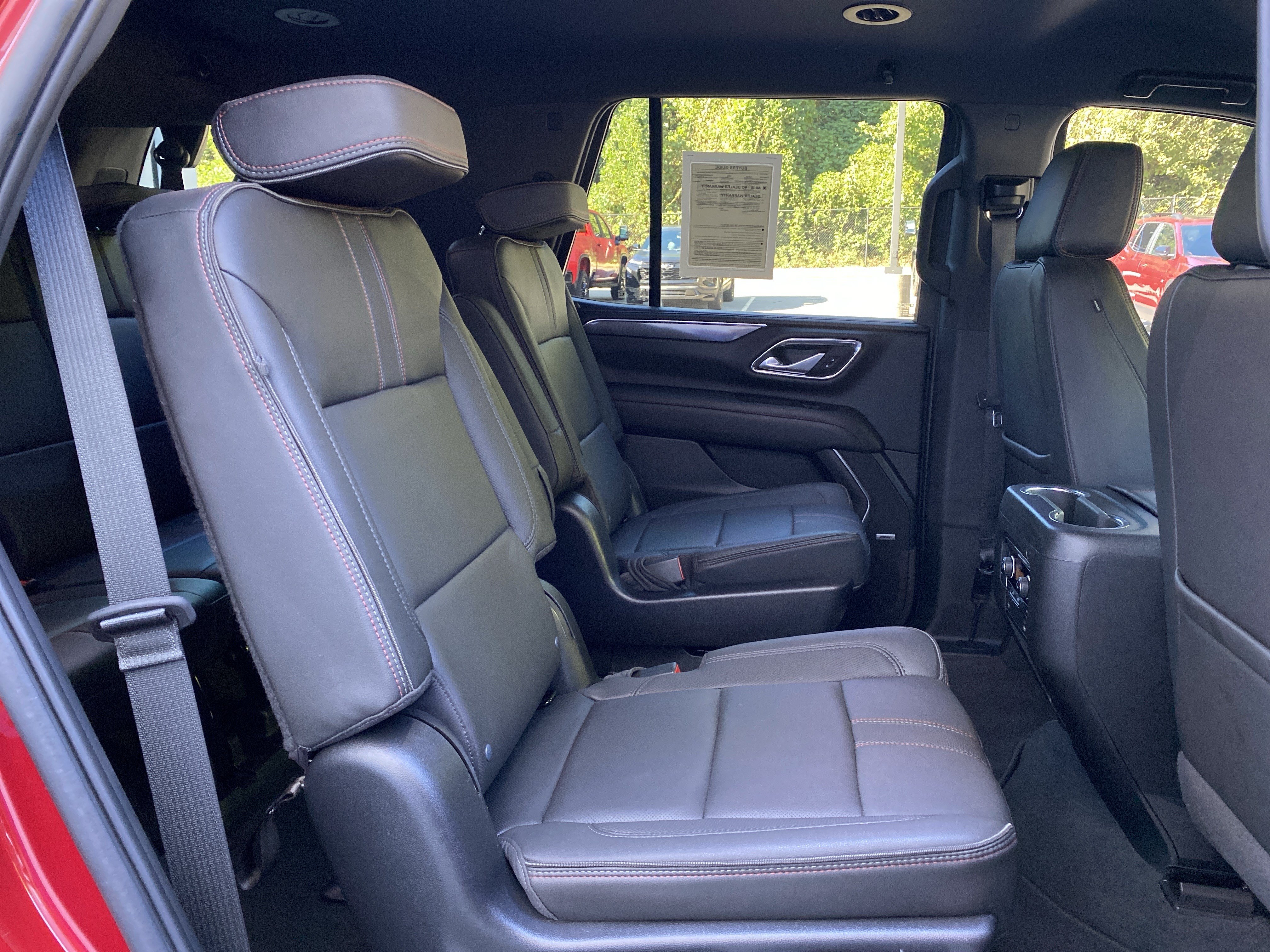 Used 2022 Chevrolet Tahoe RST w/ Luxury Package AWD/4WD image 35