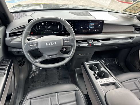 Used 2026 Kia EV9 Land w/ Nightfall Edition Package AWD/4WD image 7