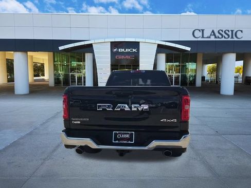 Used 2025 RAM 1500 Laramie AWD/4WD image 7