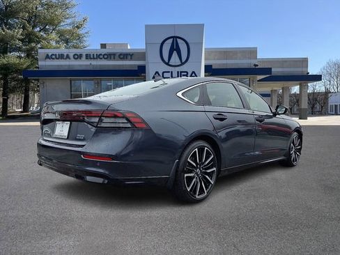 Used 2023 Honda Accord Touring image 6